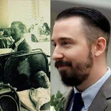 MAJOR SIGN THAT A GHOST IS NEAR BY YOU. 1.Your room get cold for no reason.  2.your pets behaves strangely , like your dog start barking for no reason,  your cat run