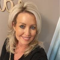 Cheryl Ridgeway's Instagram, Twitter & Facebook