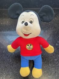 Disney Junior Mickey Mouse Clubhouse Donald Duck Plush Stuffed Animal 11"