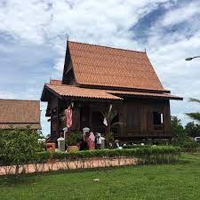 We did not find results for: Photos At Rumah Tradisional Melaka Perigi Hang Tuah 1 Tip From 87 Visitors