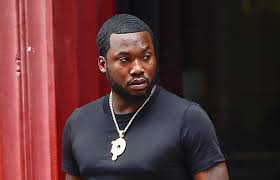 Meek mill & leslie grace ­­­just dropped a brand new music titled conga. Meek Mill Leslie Grace Boi 1da Remake Gloria Estefan S 1985 Hit Conga Revolt