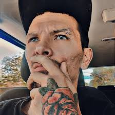 If anyone wants to play together I just got the game. PSN: SupaBakedFellow  😁