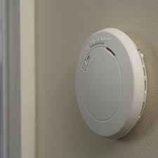 This slim, battery operated smoke detector requires no hardwiring for installation, making it an ideal solution for those who want to enhance fire safety without hiring an electrician. First Alert 10 Year Sealed Battery Combo Photoelectric Smoke Carbon S Feldman Housewares