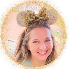 Aloha! Have you tried our newest experimental brew? Our Disney Stitch  Coconut Craze flavored coffee features flavor notes of creamy coconut 🥥  and graham cracker. Shop now