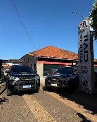 POLÍCIA CIVIL DISPONIBILIZA NOVA VIATURA PARA AS UNIDADES ESPECIALIZADAS DE PRESIDENTE  VENCESLAU Na data de hoje (26/11/2025), a Delegacia Seccional de Polícia de Presidente  Venceslau realizou a entrega de uma nova viatura
