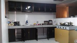 Seats up to 4 people, ideal for any dining area, such as a kitchen, dining room, dinette, or small apartment. Kitchen Set Aluminium Kaca Penelusuran Google Dekorasi Rumah Dapur Rumah Modern