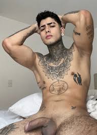 Tiktoker Bruno Beliel Fazendo Boquete No Macho Dotadão - Volumes Famosos Nus