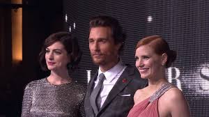 Dem schwarzen loch gargantua kommt in „interstellar eine große bedeutung zu, insbesondere in bezug auf das phänomen der zeitdilation. Interstellar Wikiwand