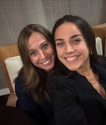 Molly Mook 🤸🏽‍♀️ (@movewellwithmolly) • Instagram photos and videos