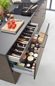 Daher ist jede der küchen aus löhne ergänzbar und umplanbar.vielfältig mit den aktuellen geräten von aeg, bosch, bora, berbel, siemens, neff, miele. Kuchenschranke Und Ausstattung Nolte Kuechen Com