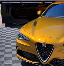 Image result for Giallo Prototipo 2017 Alfa-Romeo
