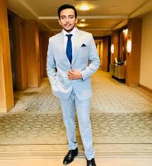 Prithvi shaw age 10 childhood video with paaji sir and simar kalra. 20 Facts About Prithvi Shaw India S Latest Batting Sensation
