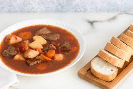 3.in a large bowl, add potatoes and onion. Crock Pot Beef Stew With Onion Soup Mix Recipe