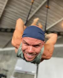 Elliott Reed (@elliottescapes) • Instagram photos and videos