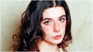 4 Tahun Tak Pernah Cukuran, Camille Alexander Tajir Melintir Berkat Jual  Bulu Ketek dan Kaki