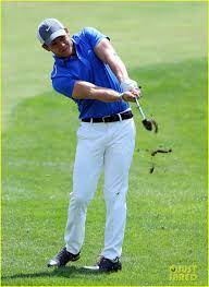 Nick Jonas Jesse Williams Make Golf Look Good At Michael Jordan S Celebrity Invitational 2014 Photo 3085416 Aaron Rodgers Bruce Jenner Jesse Williams Michael Jordan Nick Jonas Ray Romano Pictures Just Jared