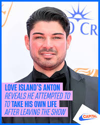 I have a million followers and I never felt so alone... but there is always  more to life than you can currently see in front of you" 😢 Read the full  story