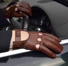 Get driving gloves with free return and fast delivery on aliexpress. Nina Women S Classic Leather Driving Gloves By Southcombe Gloves Notonthehighstreet Com