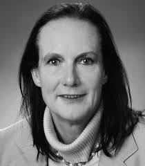 DAB-Präsidentin Manuela Queitsch verleiht den SOPHIE LA ROCHE-PREIS AN ELKE  BÜDENBENDER • FRAUEN AUS ALLER FRAUEN LÄNDE