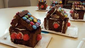 La Maison De Hansel Et Gretel Avec Images Hansel Et Gretel
