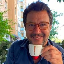 Notizie di costume e società