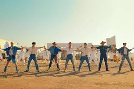 Bts gave fans a preview of the song on july 6 by sharing a 30. Watch Bts Flaunts Their Moves In Energetic Mv For Permission To Dance Soompi