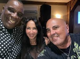 Darnell Pearson's Instagram, Twitter & Facebook