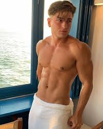 The 25 top guys you have selected were competing and their (numerous) fans have delivered. Carlos Effort Boys Of Onlyfans