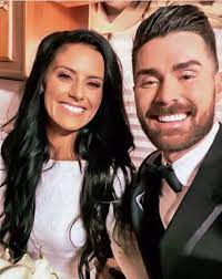 No longer interested in it. Uswnt S Ali Krieger Poses With Her Brother Kyle Krieger Moments Before Her Marriage To Ashlyn Harris On December 28 2019 In M Kyle Krieger Ashlyn Harris Uswnt