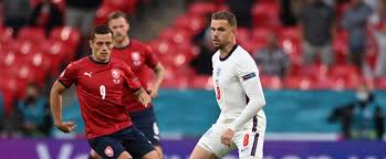 .un vase inspiré d'une carafe à vin, il avait des besoins très particuliers : Aulveaqdcco1 M