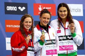 Katinka hosszu flies to touch winning the women's 200m butterfly in london follow @iswimleague the inside the forge video series takes you behind scenes of katinka hosszu's preparation, swim. Gyakran Egesz Nap Csak Uszom Es Eszem Hosszu Katinka Int