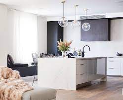 Having the right spacing and height for your kitchen lighting is as important as the style of lighting that you choose. What Height To Hang Pendant Lights In Rooms Tlc Interiors