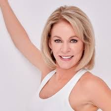 Rae Bright's Instagram, Twitter & Facebook