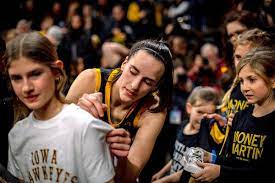 Endless Range, Boundless Swagger: Why Caitlin Clark Is Different - The New  York Times