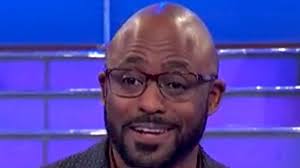 Let's Make a Deal host Wayne Brady apologizes to contestant after kicking  part of the Primetime set