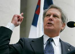 Congressman Walter Jones Jr. of North Carolina dies at 76