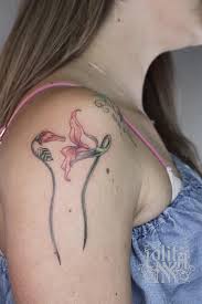Maybe you would like to learn more about one of these? Tattoo Uploaded By Lolita Me Llamo Silvia Vine A Hacerme Un Tatuaje De Las Flores Carnivoras De Pink Floyd Me Las Regalo Mi Esposo Cuando Mi Esposo Y Yo Nos Conocimos