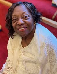 Sandra Chavis's Instagram, Twitter & Facebook