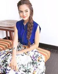 Komal meer is a very talented & beautiful actress and model of the pakistan industry. Komal Meer Biography Age Education Family Dramas Photos Showbiz Hut