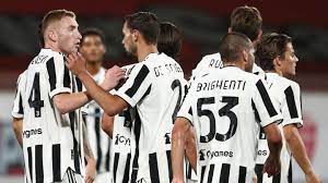 Cristiano ronaldo scores two penalties to take his champions league goal tally to 134 as juventus beat barcelona to seal top spot in group g. Nwor5imva4y1fm