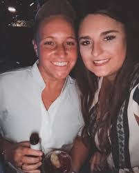 Lauren Kimball's Instagram, Twitter & Facebook