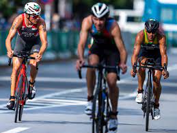 Der triathlonsport wird immer beliebter und viele hobbysportlerinnen. Nq6 T11a0zitwm