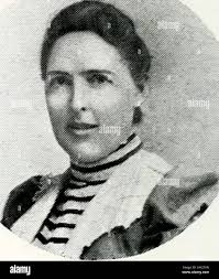 Photographic pedigree of the descendants of Isaac and Rachel Wilson .  daughters William Dillworth CrewdsonGeorge Braithwaite Crewdson (Page  252.)Rachel Crewdson = Henry Fox, Two daughters. (Page 261.)Thomas Crewdson  = Jane Fox. s.p. (