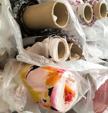 Cele mai frecvente țesături din plante includ bumbacul, inul, cânepa și iuta. Despre Surse Bune De Materiale Si Ce Gasesti Acolo Astazi Tesaturi La Kg Alexandra Druta