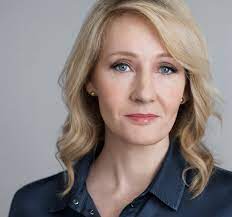 Aug 28, 2020 · j.k. J K Rowling Im Portrait Leben Erfolge Und Bucher Nonsensente De