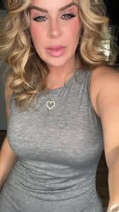 Traci Knight's Instagram, Twitter & Facebook