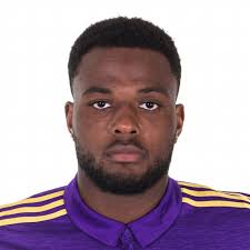 Cyle larin mls'in en önemli forvetlerinden biri şu anda. Cyle Larin Fifa Football Gaming Wiki Fandom