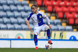 However, elliott's net worth figure is still under review. Harvey Elliott Reveals That Roberto Firmino Is The Liverpool Player That Impressed Him The Most Premier League Lfc Transfer Room Liverpool S No 1 Source For Transfer News Speculation