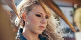 Jodie Lin's Instagram, Twitter & Facebook