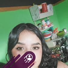 Iba a subir una foto con mi mamá, pero la van a querer de suegra, y suegra  ya es 😁 Feliz fin de semana para TODOS 🙏